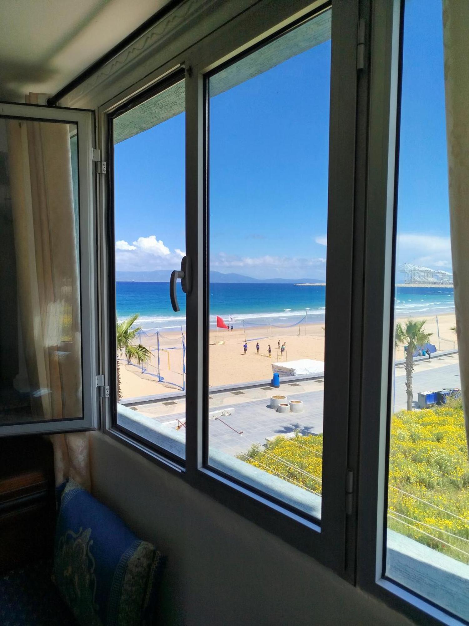 Apartment Corniche Ksar Sgher Ksar es Sghir Eksteriør bilde